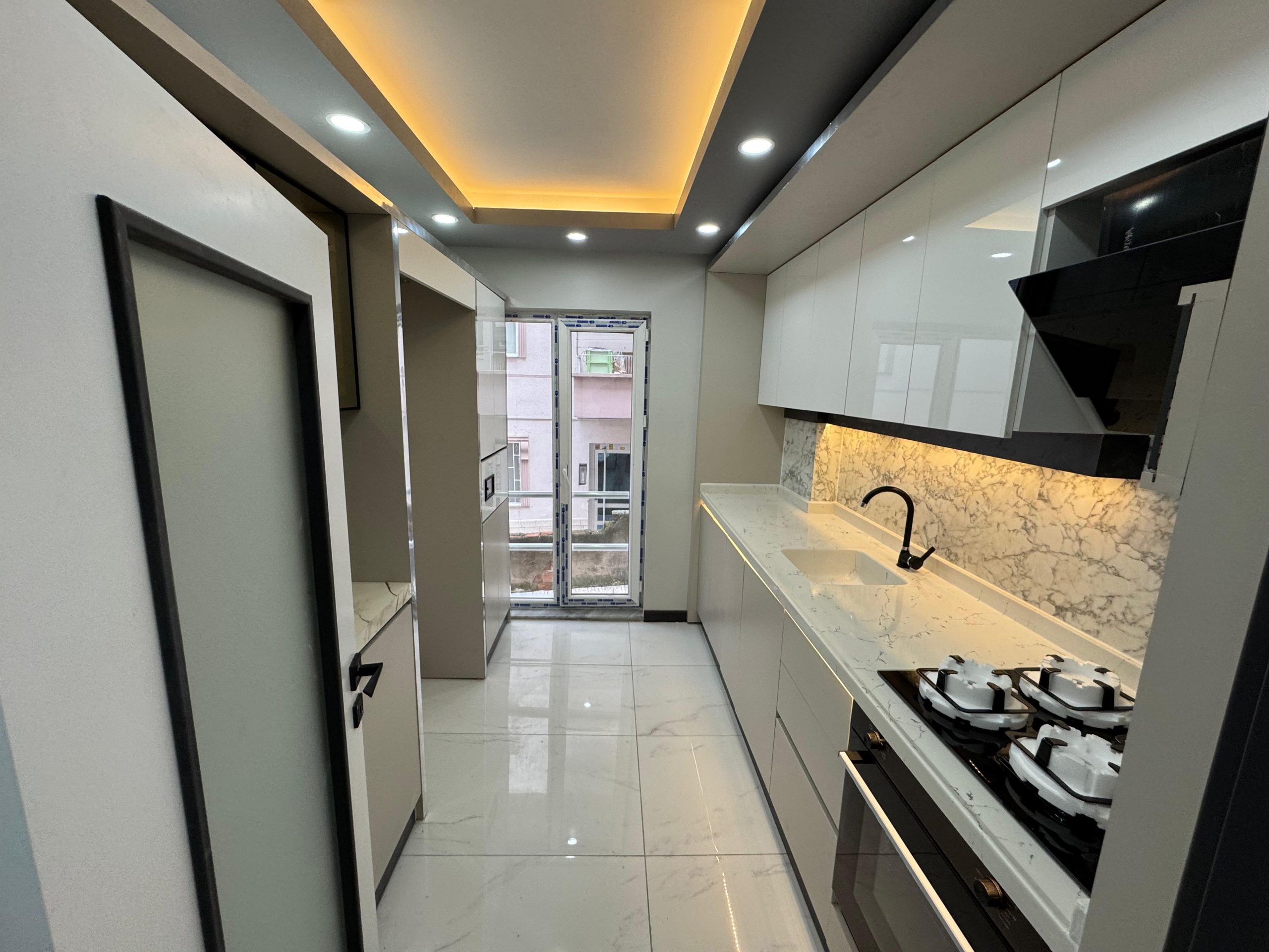 ATATÜRK MAHALLESİNDE 2+1 LÜX YAPILI KAÇIRILMAYACAK DAİRE