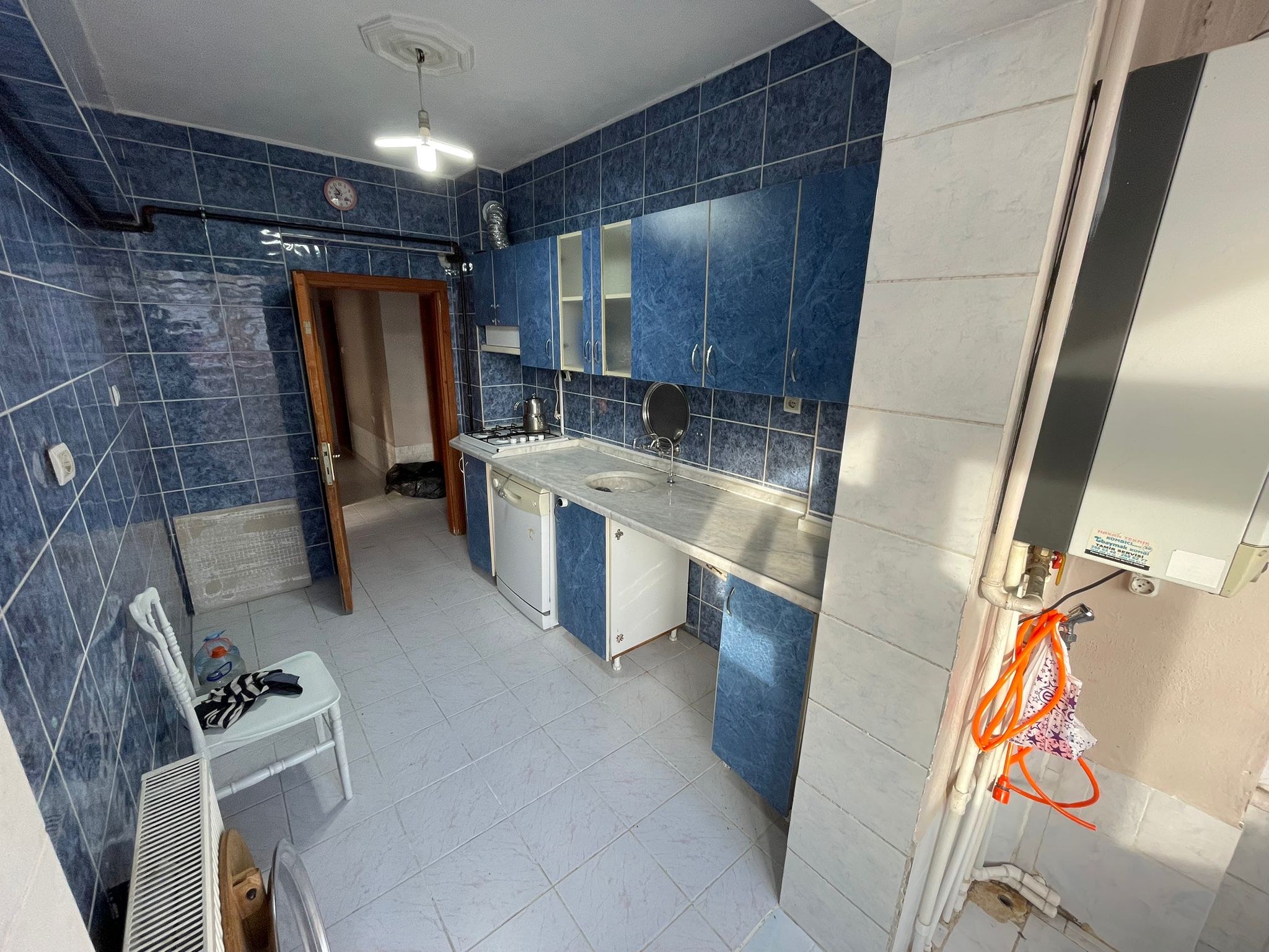 ANDİÇEN MH 3+1 BAĞIMSIZ ARAKAT CADDE ÜZERİ SATILIK DAİRE