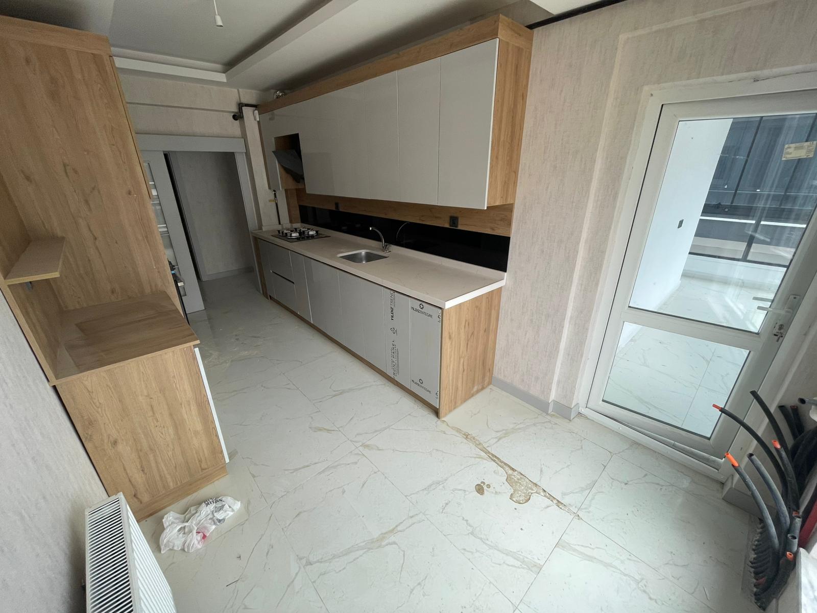29 EKİM MH.DE LÜKS YAPILI 3+1 SATILIK DAİRE