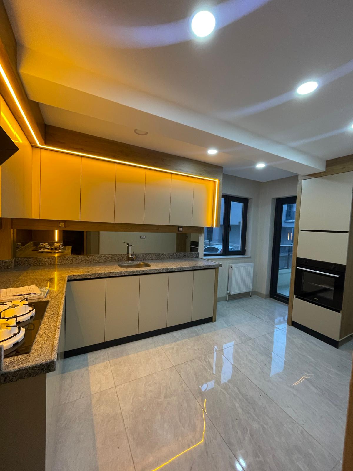 MENDERES MH.DE ULTRA LÜKS YAPILI 3+1 SATILIK DAİRE