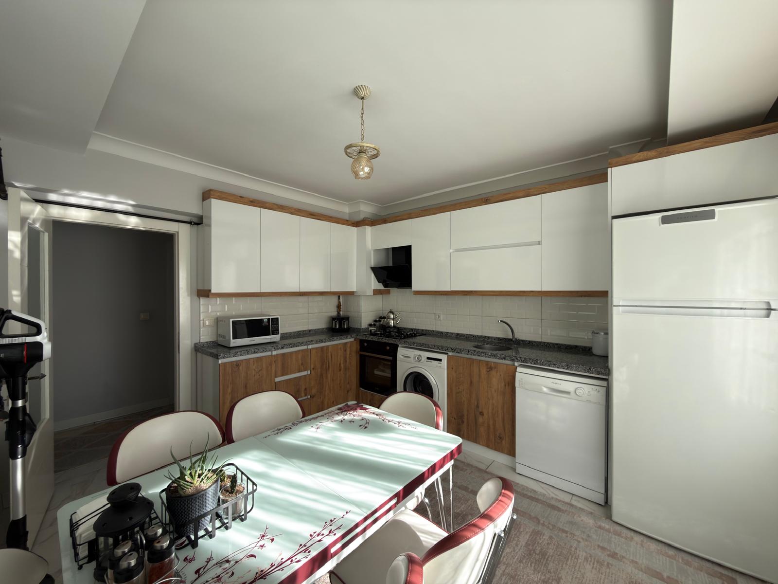 MENDERES MH.DE LÜKS YAPILI 3+1 SATILIK DAİRE