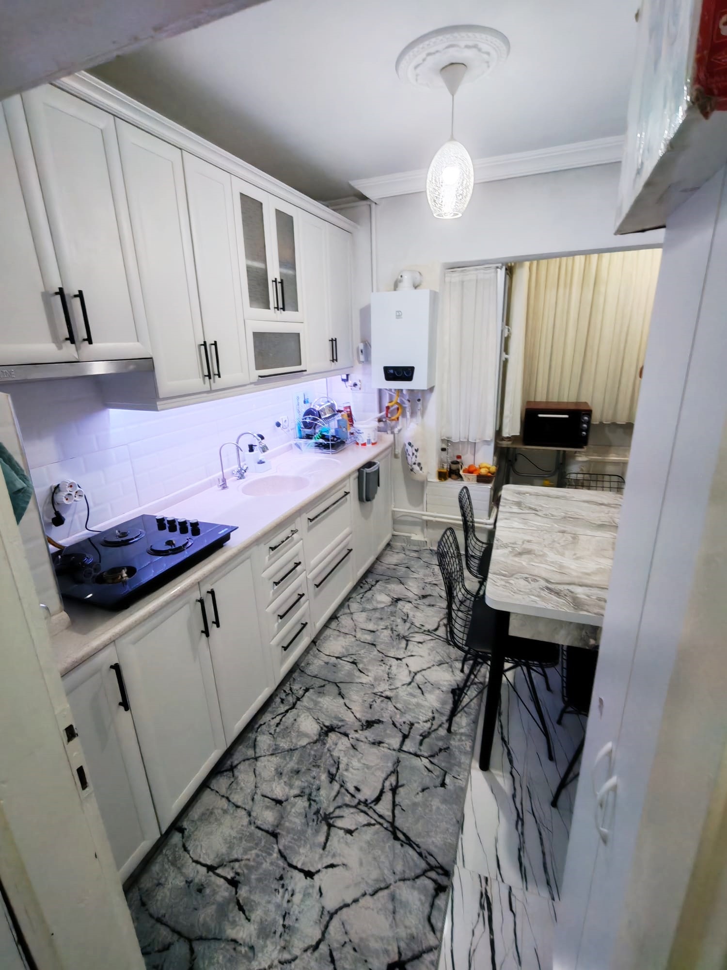 ES-AS’TAN PLEVNE MAHALLESİNDE 3+1 YAPILI KATTA FIRSAT DAİRE