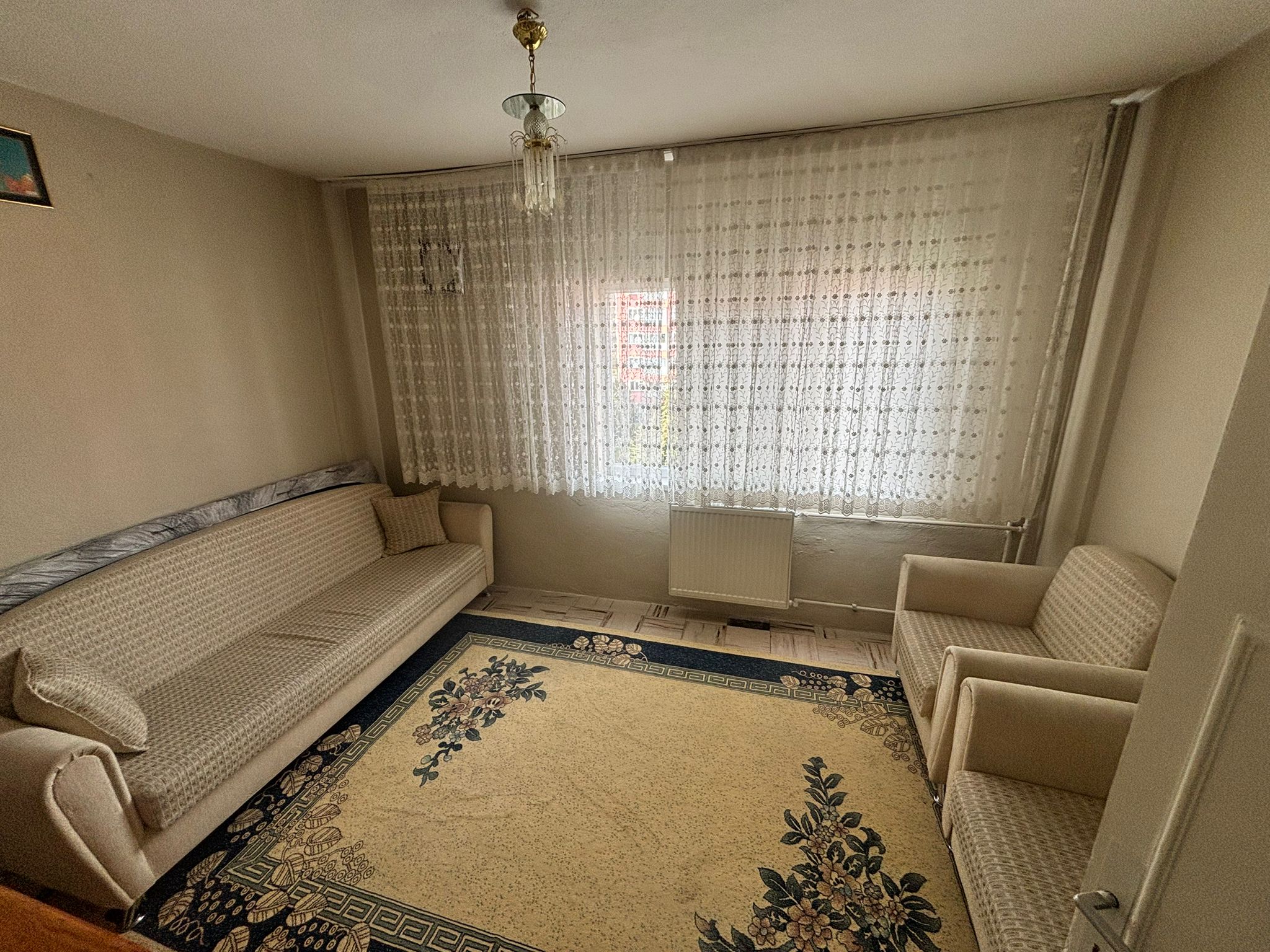 ES-AS’TAN GOP MAHALLESİNDE SİTE İÇERİSİNDE 3+1 SATILIK DAİRE